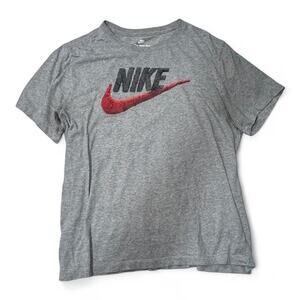 L Nike Tee – Heather Gray classic textured Swoosh logo